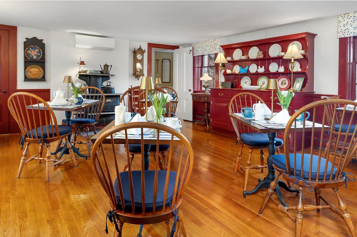 cape cod award winning bed and breakfast - gourmet dining room