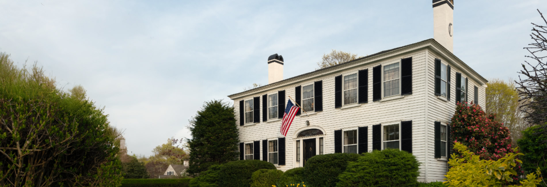 candleberry inn daytime of exterior